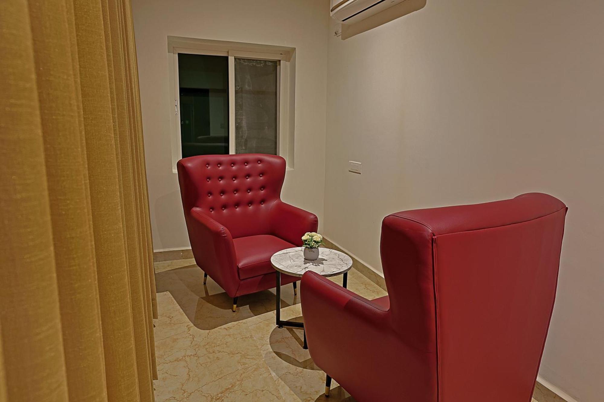 Grand Continent Hotel Gachibowli Near Us Consulate Exteriör bild
